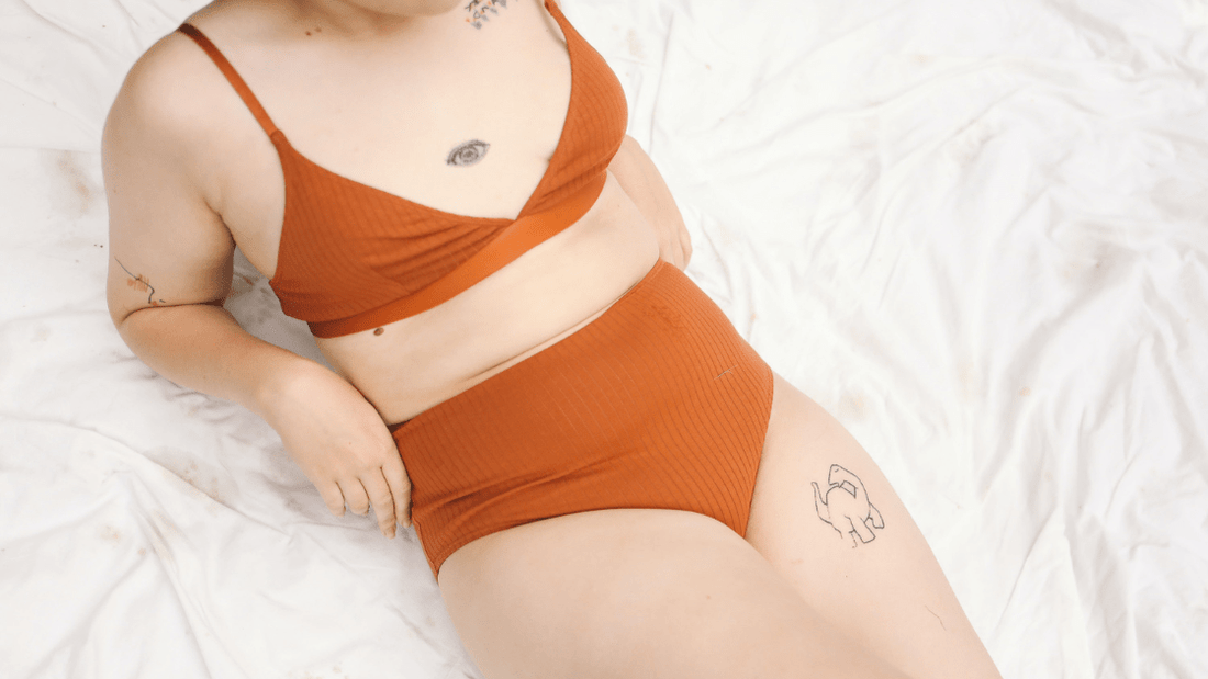 Rock Your Confidence: Embracing Your Body at the Beach 🏝️